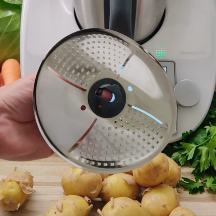 czy Thermomix obiera ziemniaki?